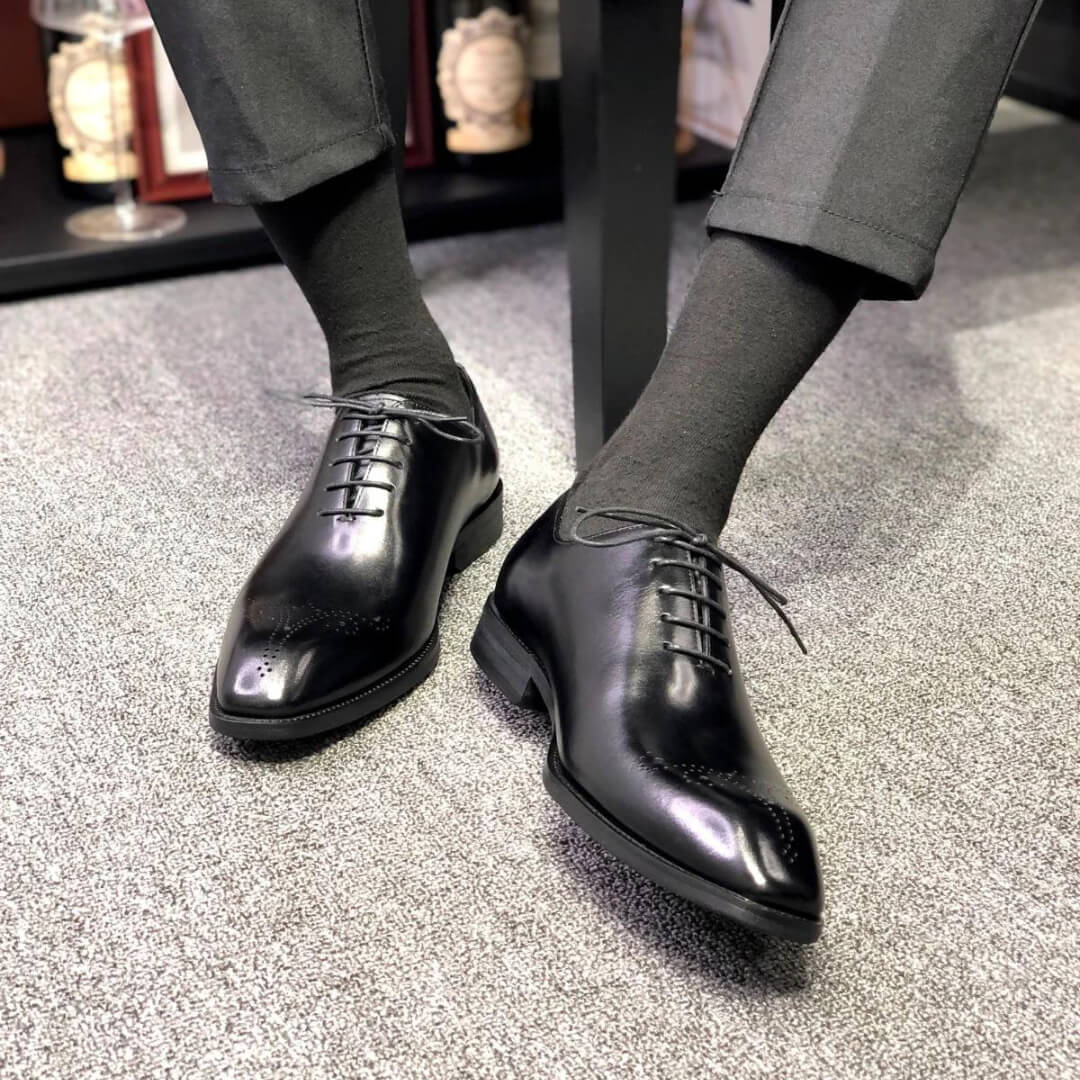 Black Leather Lucca Brogue Oxford - Italian