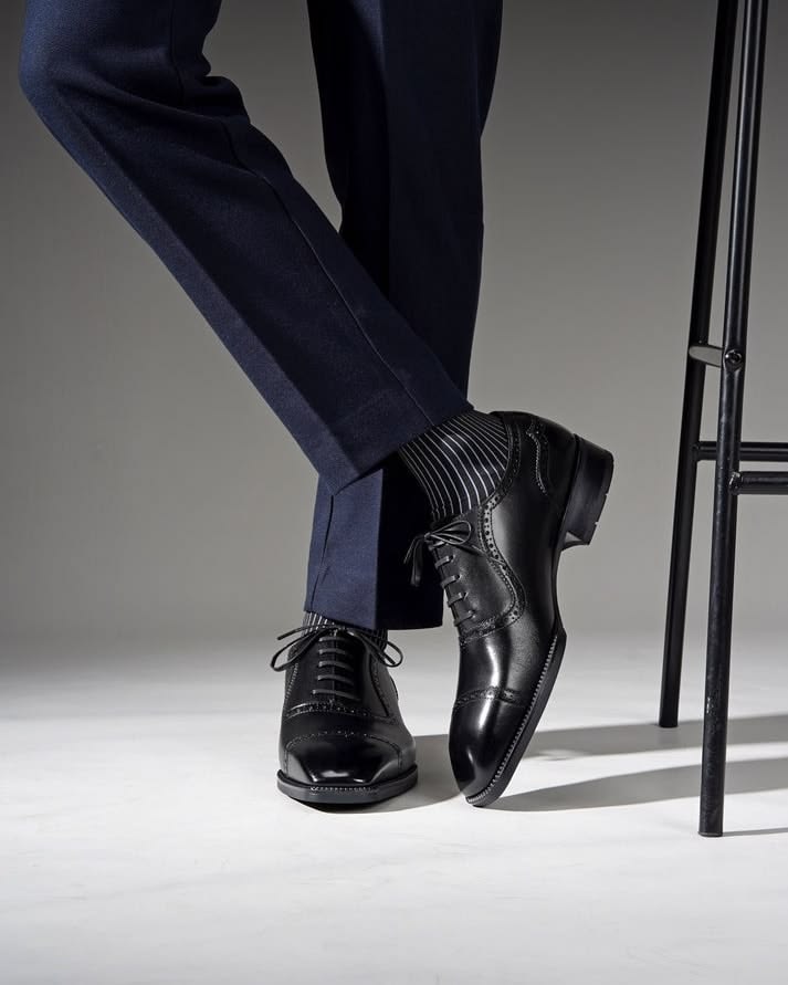 Black Leather Sardegna Brogue Oxford - Italian