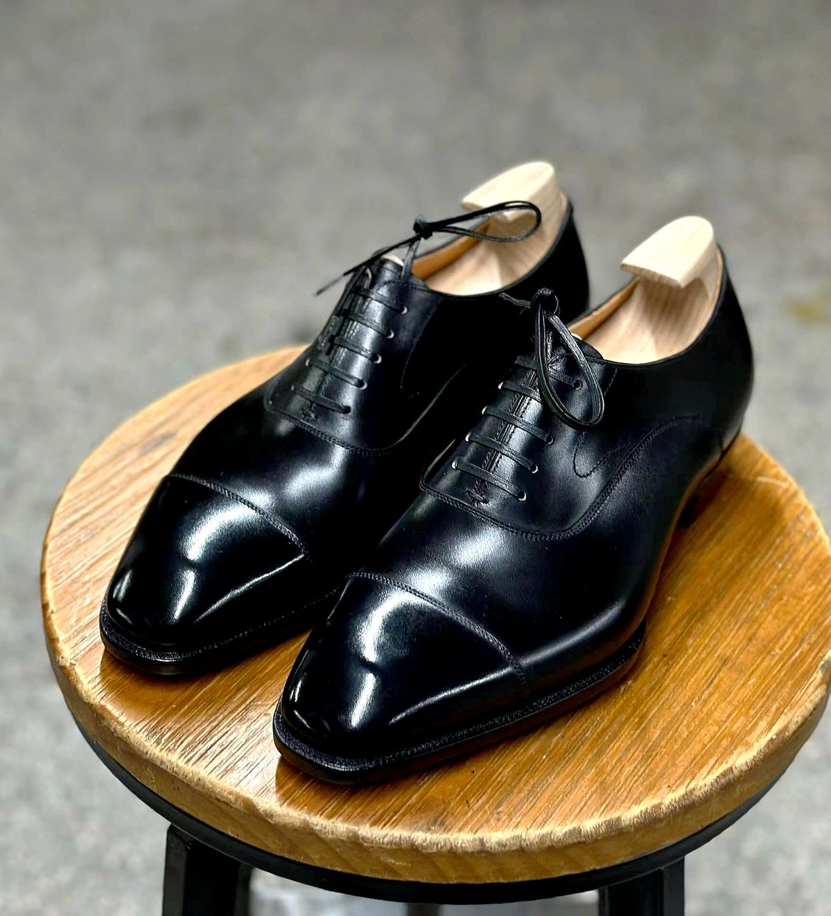 Black Leather Sterling Oxford - Italian