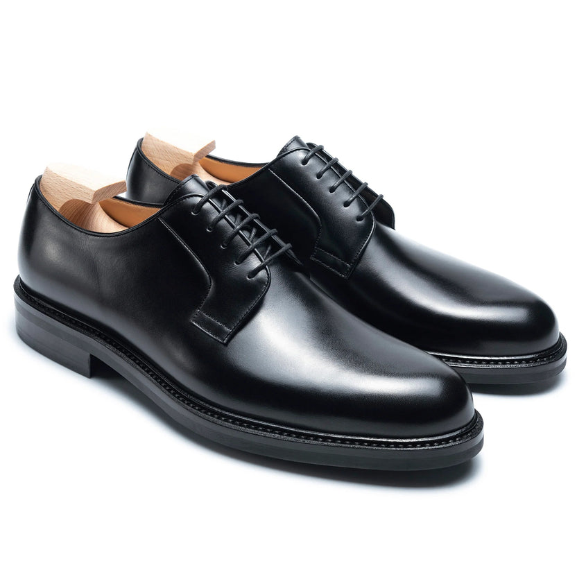 Black Leather Elvanti Derby Shoes