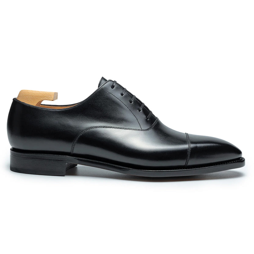 Black Leather Montaro Toe Cap Oxfords