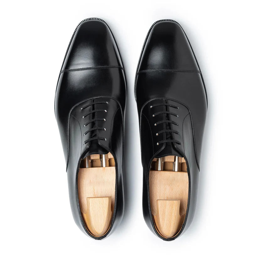 Black Leather Montaro Toe Cap Oxfords